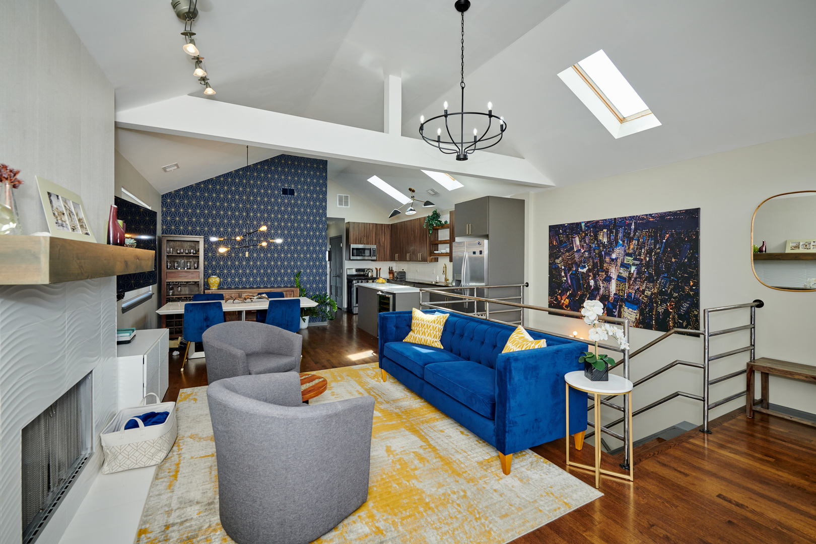 2921 W Washington Boulevard 3