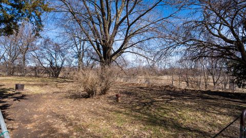 Tiny photo for 1745 S Utah Avenue, Davenport, IA 52804 (MLS # 12593159)