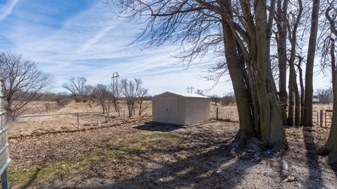 Tiny photo for 1745 S Utah Avenue, Davenport, IA 52804 (MLS # 12593159)