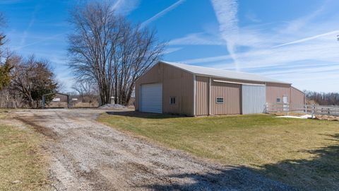 Tiny photo for 1745 S Utah Avenue, Davenport, IA 52804 (MLS # 12593159)