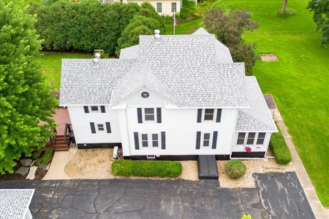 Tiny photo for 443 E Peru Street, Princeton, IL 61356 (MLS # 12434184)