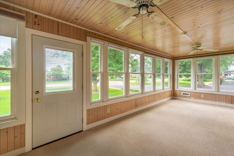 Tiny photo for 443 E Peru Street, Princeton, IL 61356 (MLS # 12434184)