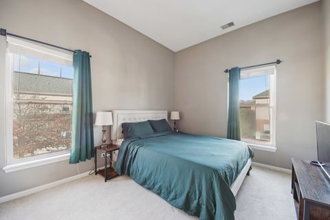 Tiny photo for 6130 RIVER BEND Place, Lisle, IL 60532 (MLS # 12547616)