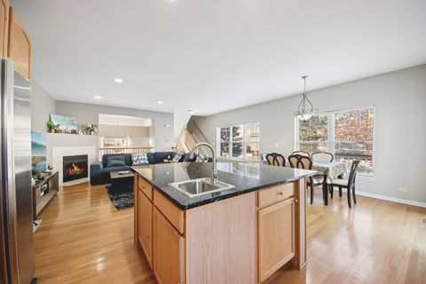 Tiny photo for 6130 RIVER BEND Place, Lisle, IL 60532 (MLS # 12547616)