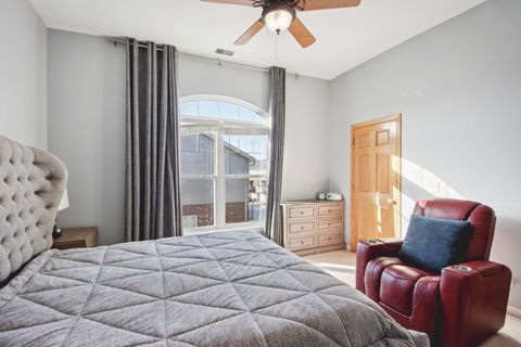 Tiny photo for 6130 RIVER BEND Place, Lisle, IL 60532 (MLS # 12547616)