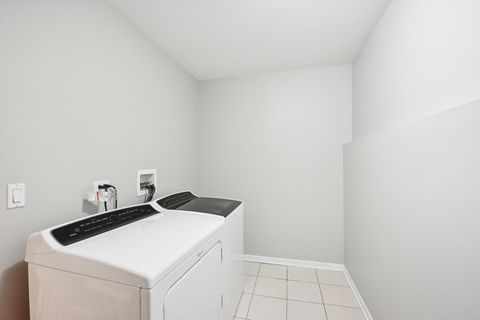 Tiny photo for 6130 RIVER BEND Place, Lisle, IL 60532 (MLS # 12547616)