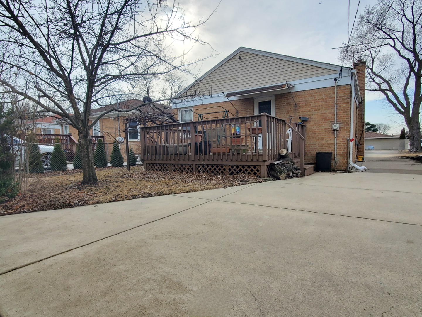 3613 Dora Street