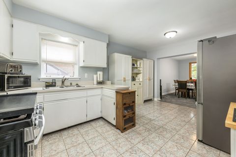 Tiny photo for 4216 Kathleen Lane, Oak Lawn, IL 60453 (MLS # 12653607)