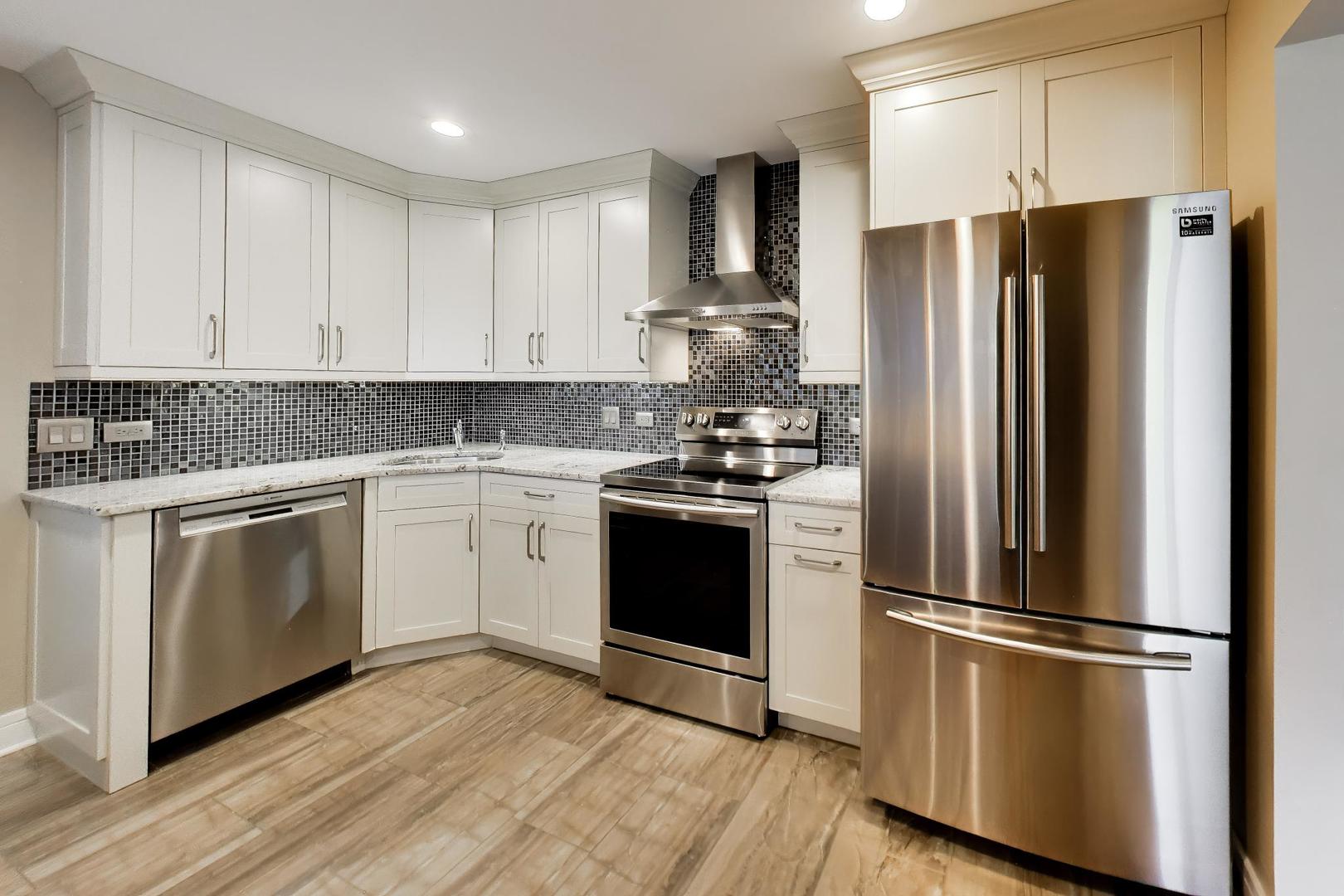 50 Lake Boulevard 629