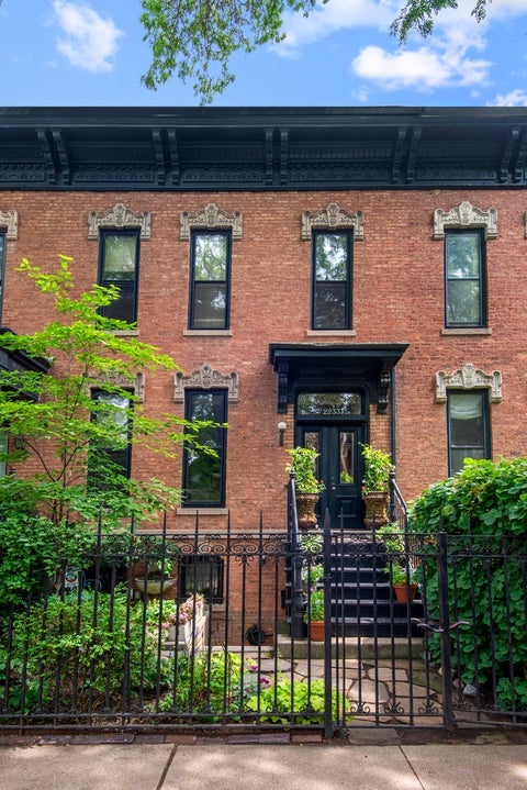 Photo of 2233 N Burling Street, Chicago, IL 60614 (MLS # 12750915)