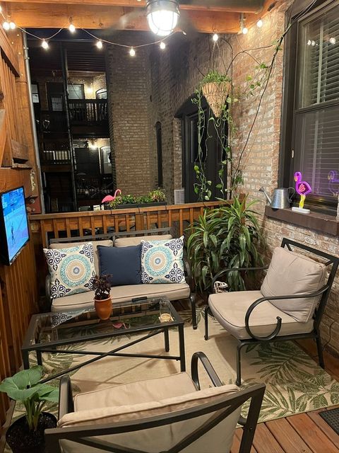 Tiny photo for 918 W WAVELAND Avenue #2E, Chicago, IL 60613 (MLS # 12625502)