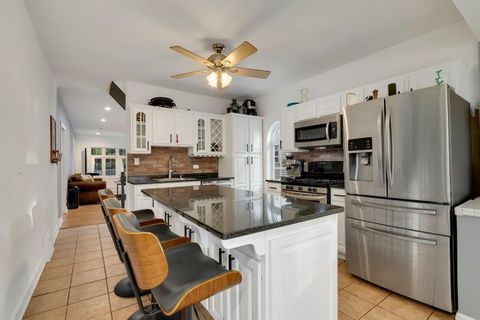 Tiny photo for 5526 N Mason Avenue, Chicago, IL 60630 (MLS # 12519202)