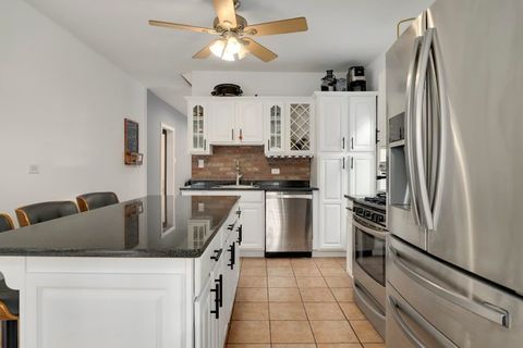 Tiny photo for 5526 N Mason Avenue, Chicago, IL 60630 (MLS # 12519202)