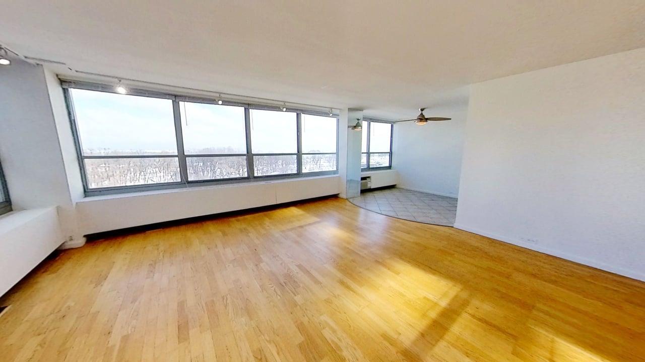 3550 N Lake Shore Drive 901