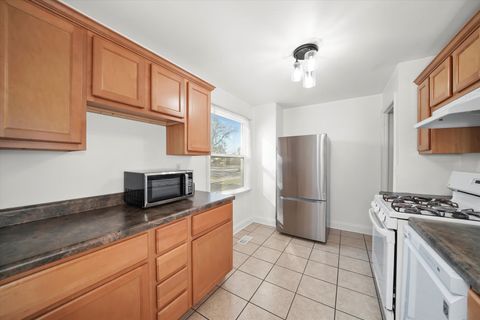 Tiny photo for 487 MILLER Drive, Elgin, IL 60123 (MLS # 12508977)