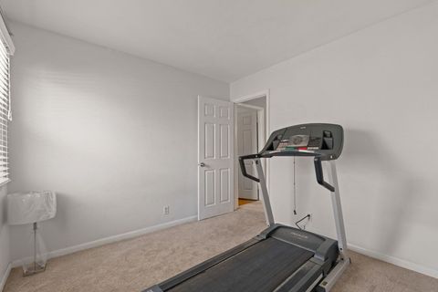 Tiny photo for 3212 Magnolia Court, Bettendorf, IA 52722 (MLS # 12570733)