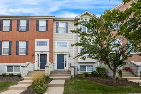 Tiny photo for 809 Brodhead Drive, Aurora, IL 60504 (MLS # 12762095)