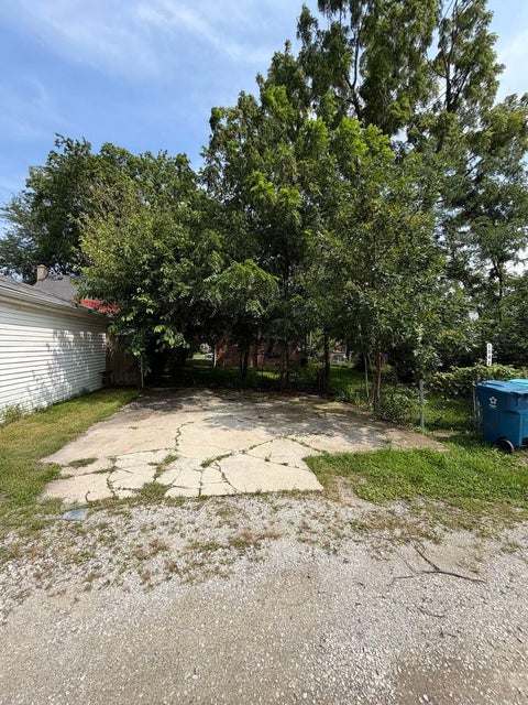 Tiny photo for 1542 Kenilworth Drive, Calumet City, IL 60409 (MLS # 12742044)