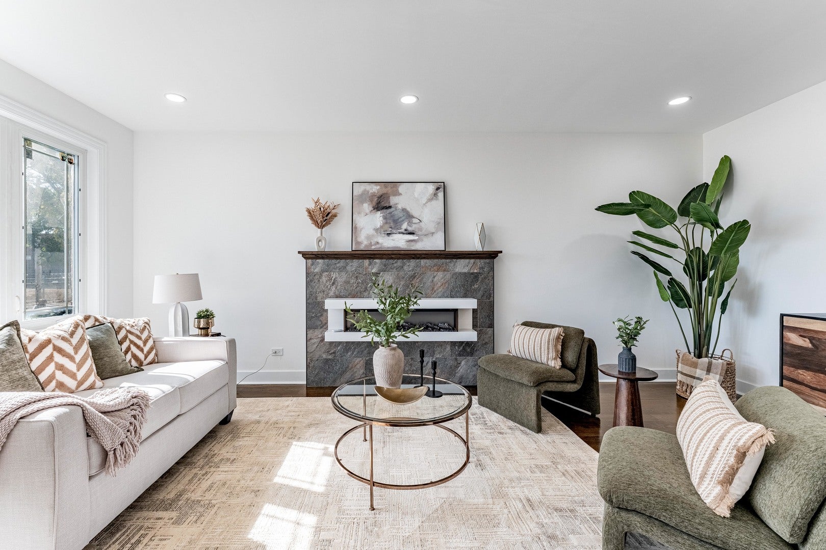 3532 W Pershing Road