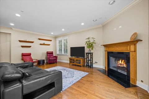 Tiny photo for 1303 GLENCOE Avenue, Highland Park, IL 60035 (MLS # 12610333)