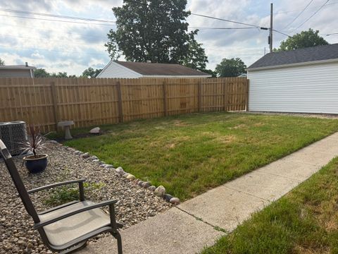 Tiny photo for 412 W Lafayette Street, Ottawa, IL 61350 (MLS # 12715546)