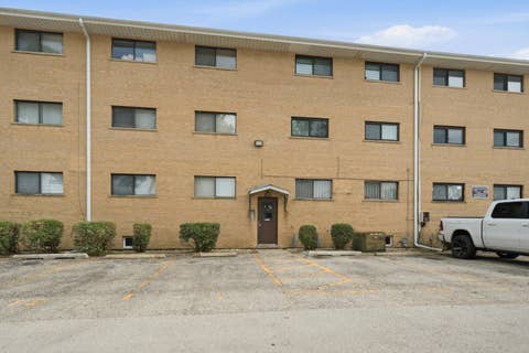 Tiny photo for 9649 S Harlem Avenue #3C, Chicago Ridge, IL 60415 (MLS # 12698557)
