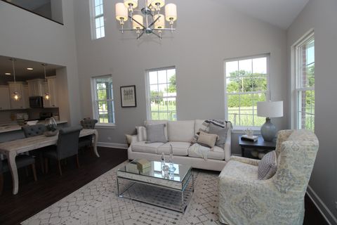 Tiny photo for 10752 W Clocktower Drive, Countryside, IL 60525 (MLS # 12607912)