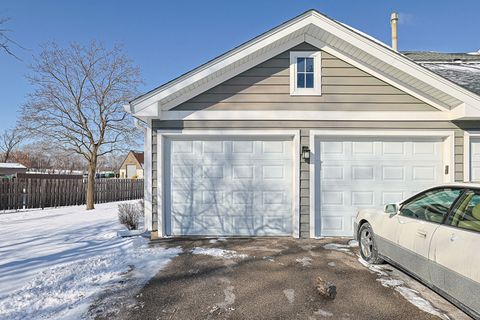 Tiny photo for 600 Stone Circle Court #W1, Schaumburg, IL 60194 (MLS # 12552233)