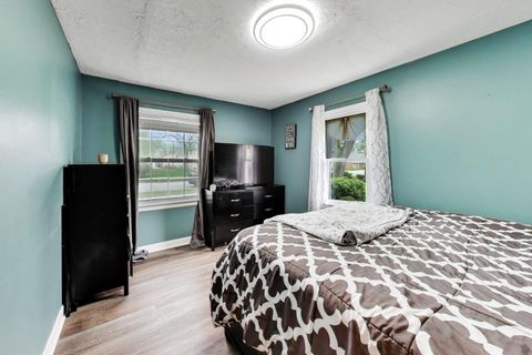 Tiny photo for 18532 Klimm Avenue, Homewood, IL 60430 (MLS # 12627047)