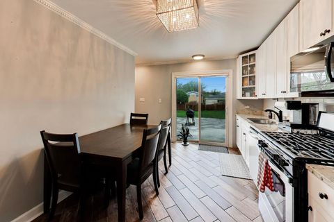 Tiny photo for 18532 Klimm Avenue, Homewood, IL 60430 (MLS # 12627047)