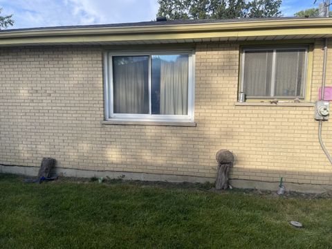 Tiny photo for 441 E adams Street, Elmhurst, IL 60126 (MLS # 12501317)