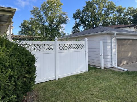 Tiny photo for 441 E adams Street, Elmhurst, IL 60126 (MLS # 12501317)