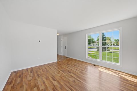 Tiny photo for 5615 Stonybrook Drive, Plainfield, IL 60586 (MLS # 12649721)