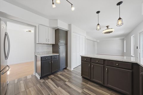 Tiny photo for 5615 Stonybrook Drive, Plainfield, IL 60586 (MLS # 12649721)