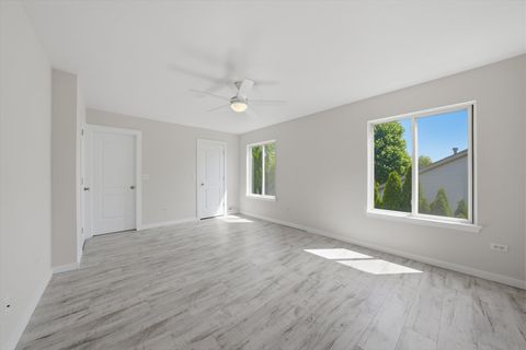 Tiny photo for 5615 Stonybrook Drive, Plainfield, IL 60586 (MLS # 12649721)