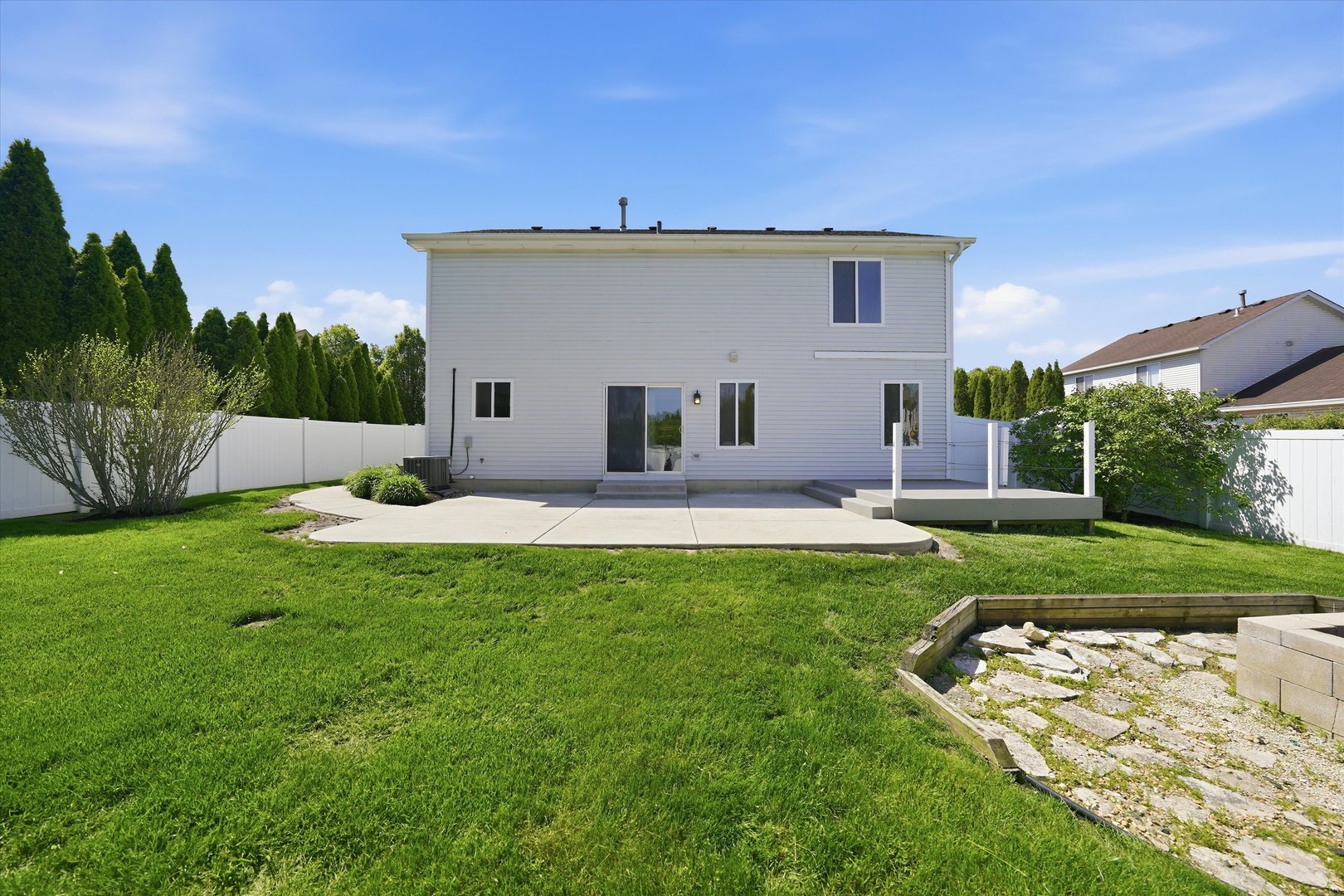 5615 Stonybrook Drive