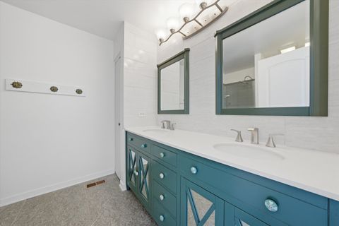 Tiny photo for 5615 Stonybrook Drive, Plainfield, IL 60586 (MLS # 12649721)