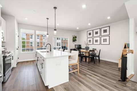 Tiny photo for 197 Canterbury Way, Lake Zurich, IL 60047 (MLS # 12652784)