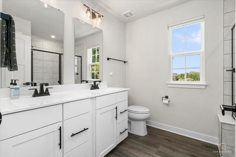 Tiny photo for 197 Canterbury Way, Lake Zurich, IL 60047 (MLS # 12652784)