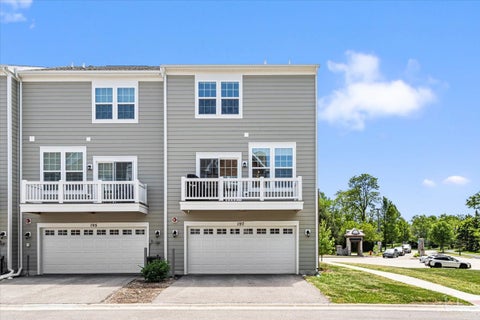 Tiny photo for 197 Canterbury Way, Lake Zurich, IL 60047 (MLS # 12652784)