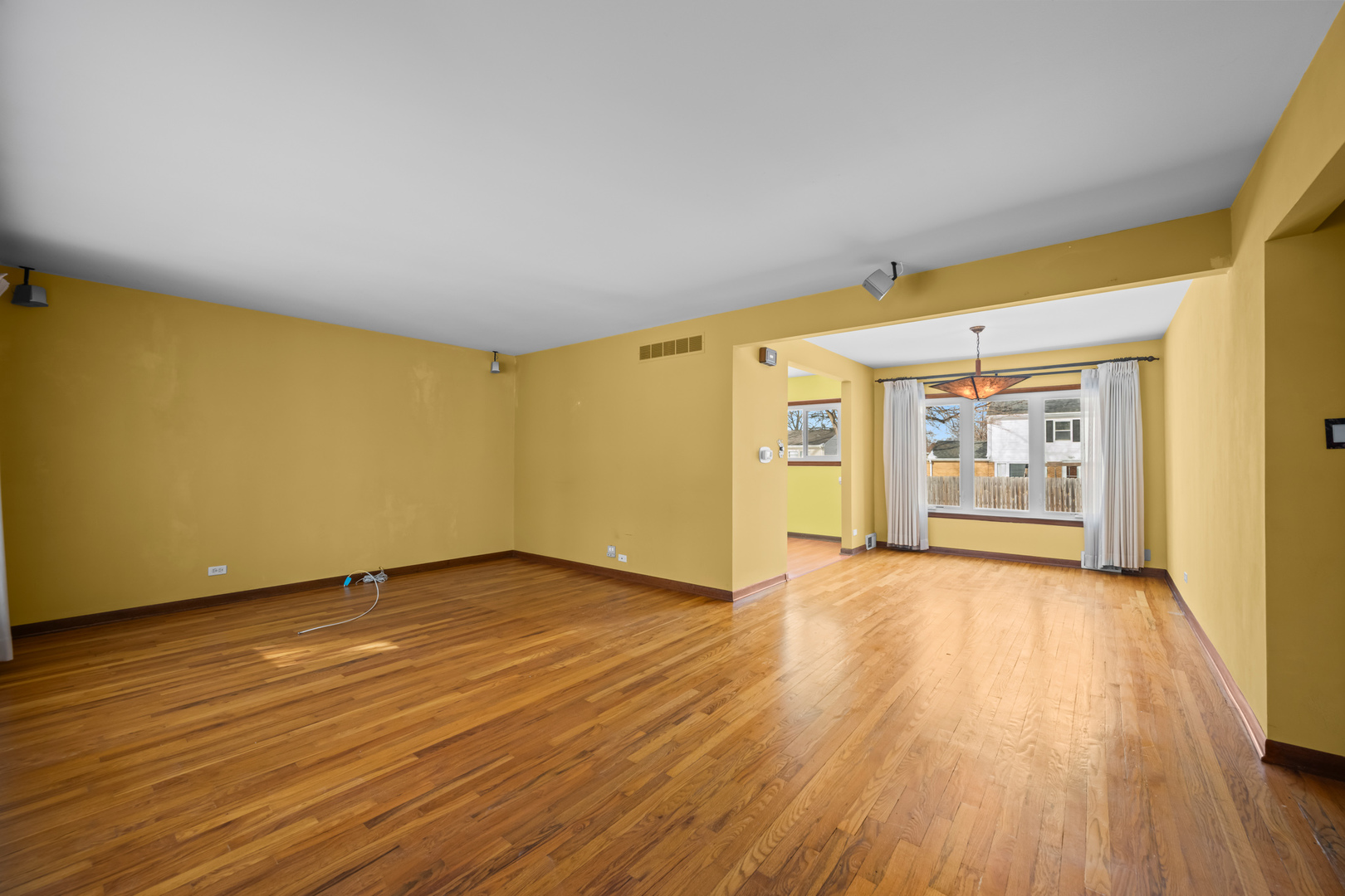 1368 E Palatine Road