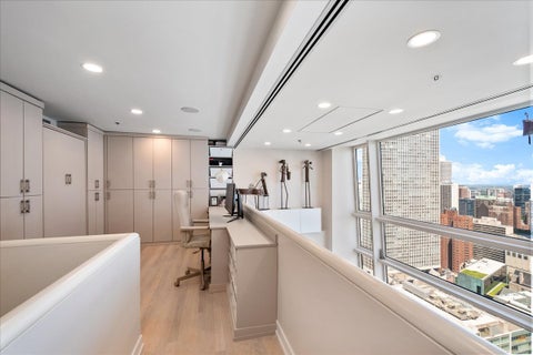 Tiny photo for 161 E Chicago Avenue #24-02, Chicago, IL 60611 (MLS # 12770886)