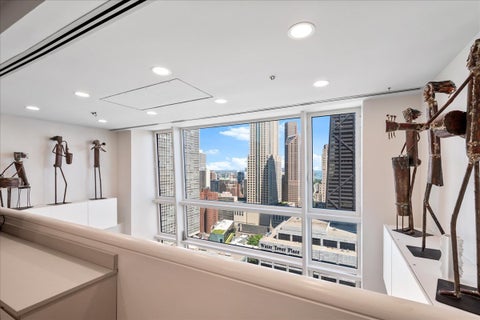Tiny photo for 161 E Chicago Avenue #24-02, Chicago, IL 60611 (MLS # 12770886)