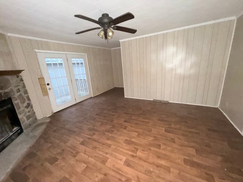 Tiny photo for 208 W Oak Street, Carrier Mills, IL 62917 (MLS # 12645157)