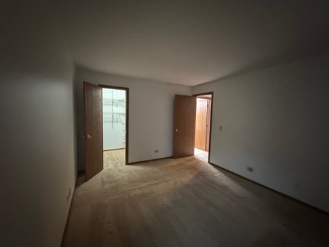 Tiny photo for 266 Greensboro Court #5, Elk Grove Village, IL 60007 (MLS # 12777177)