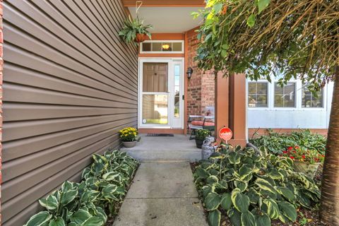 Tiny photo for 381 Gatewood Lane, Grayslake, IL 60030 (MLS # 12479996)