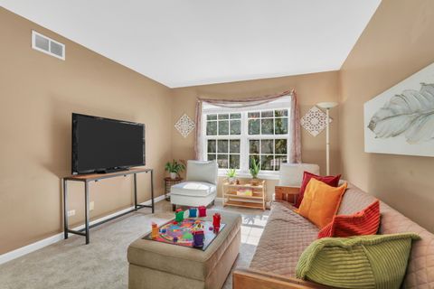 Tiny photo for 381 Gatewood Lane, Grayslake, IL 60030 (MLS # 12479996)