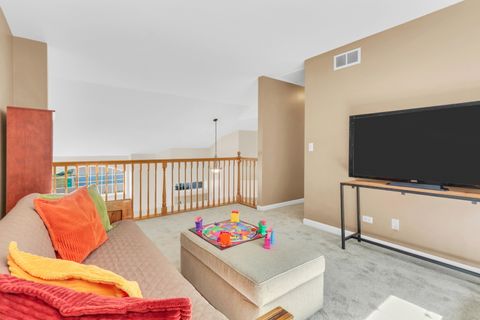 Tiny photo for 381 Gatewood Lane, Grayslake, IL 60030 (MLS # 12479996)