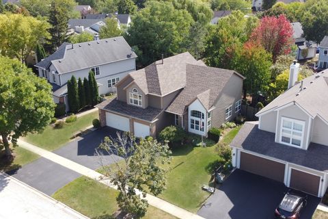 Tiny photo for 381 Gatewood Lane, Grayslake, IL 60030 (MLS # 12479996)