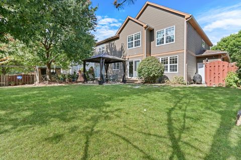 Tiny photo for 381 Gatewood Lane, Grayslake, IL 60030 (MLS # 12479996)